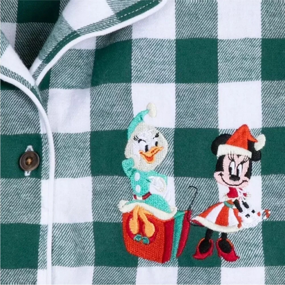 Disney Minnie Mouse and Daisy Duck Holiday Flannel Pajamas Sleep Set for Women S - Picture 13 of 17